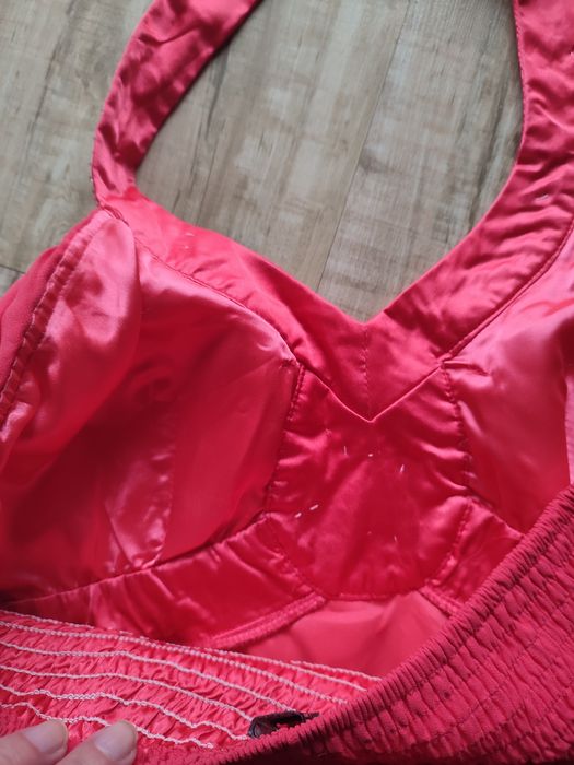 Коралова рокля шифон/сатен