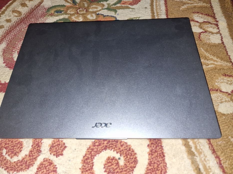 Янги ноутбук "acer" ишлатилмаган