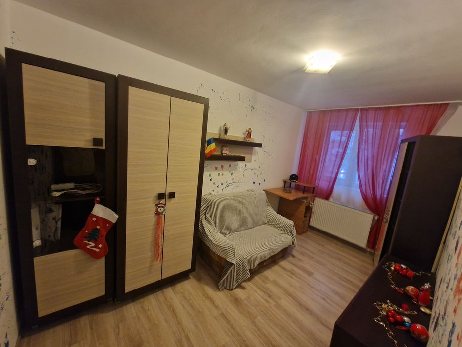 Apartament 2 camere decomandat
