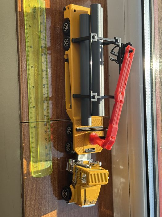 Machete metalice 1/32