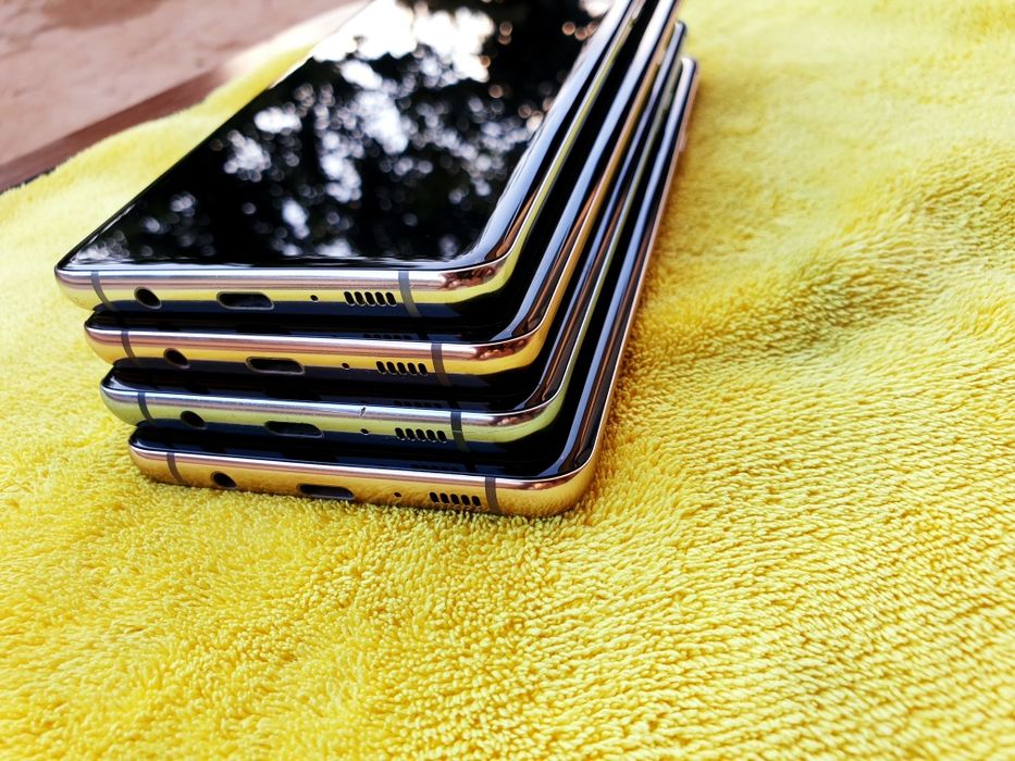 Samsung Galaxy S10 PLUS. 5G. OzU 8 GB. Joyi 256 GB. Diqqat Aksiya !