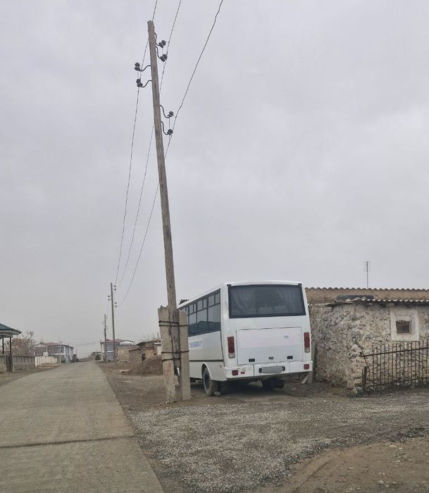 Исузи автобус (сотилади срочна вариант бор))