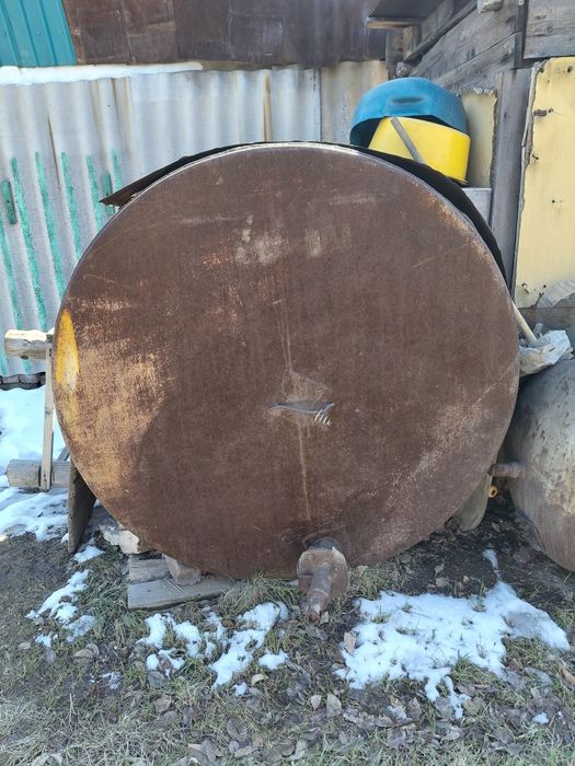 Продам Цистерну          .