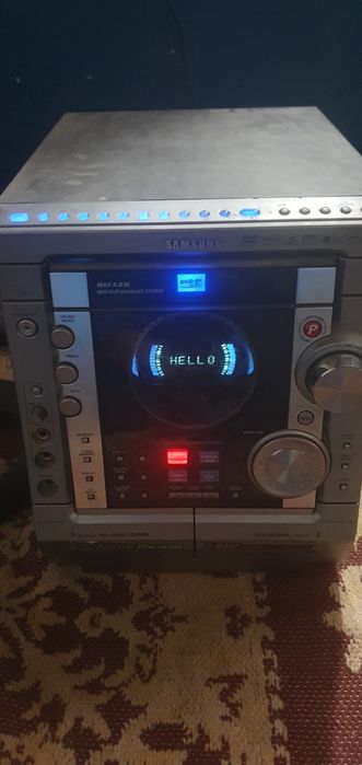 Samsung muzikalniy senter