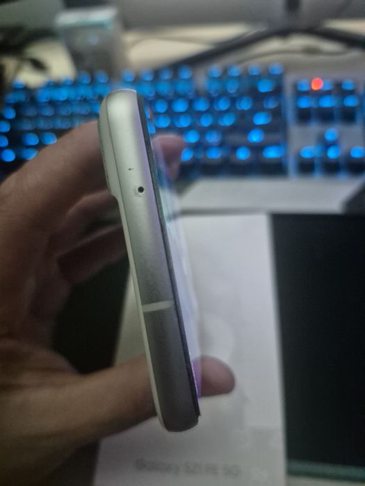 Samsung Galaxy S21 FE