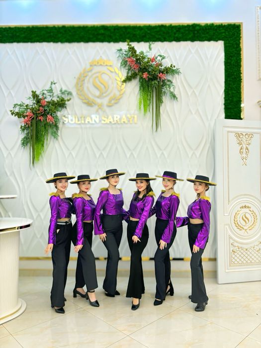 Продается танцевальные костюмы