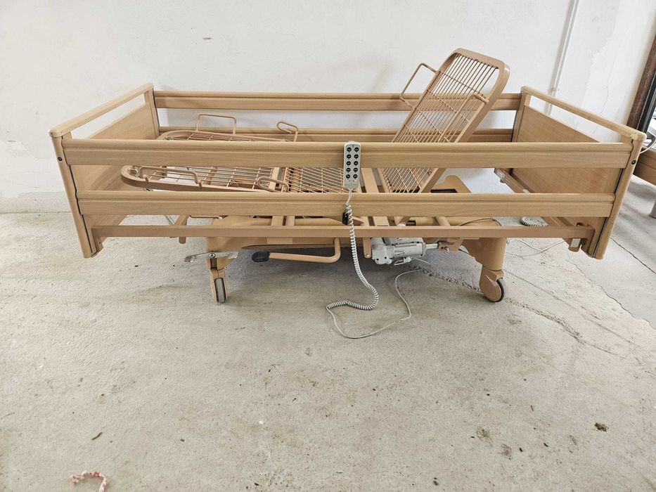 Pat semielectric cu telecomanda pat spital pat medical