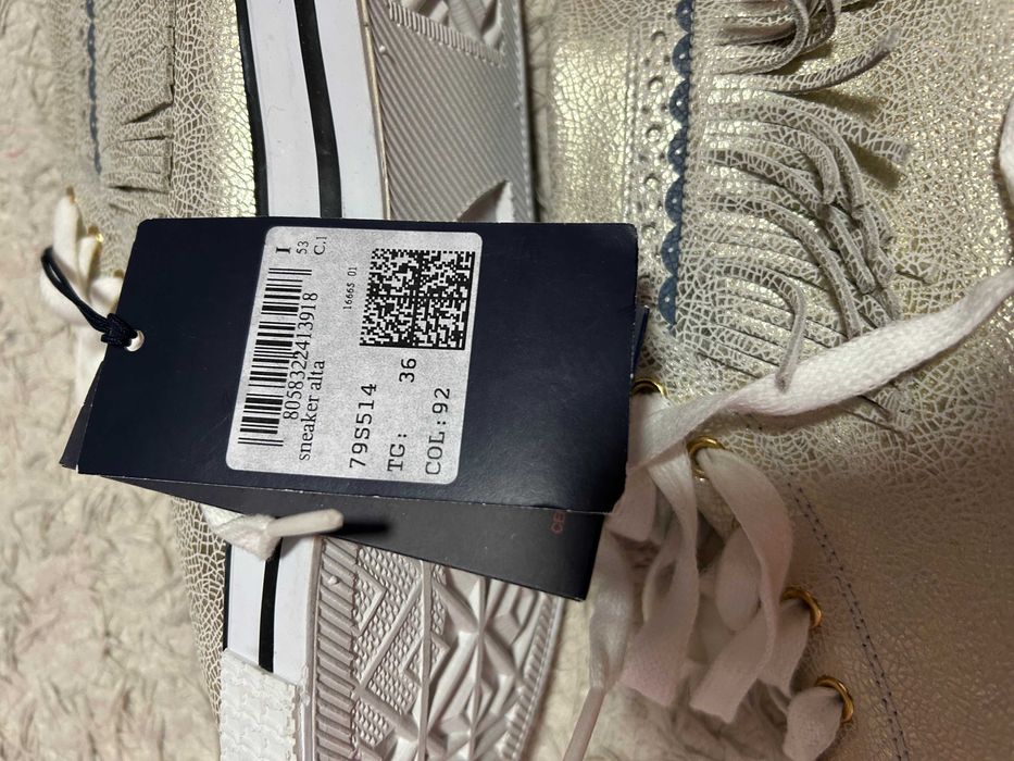 Tenisi piele naturală Trusardi jeans originali NOU eticheta măr36/23cm