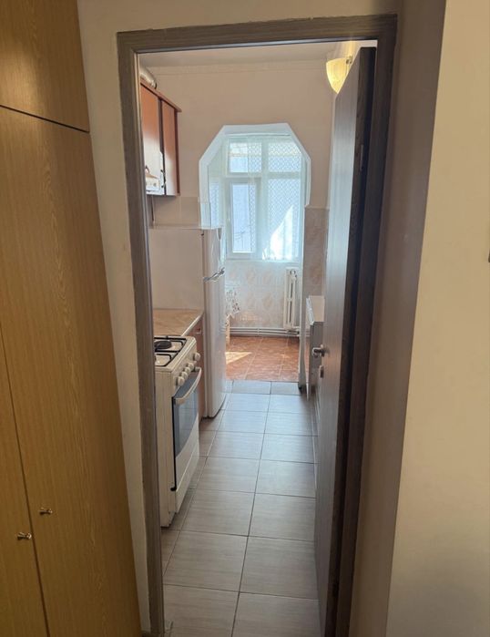 Garsonieră de închiriat