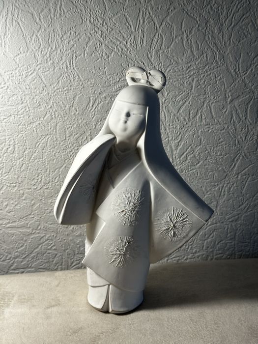 Японский декор, гипс, фарфор, дерево