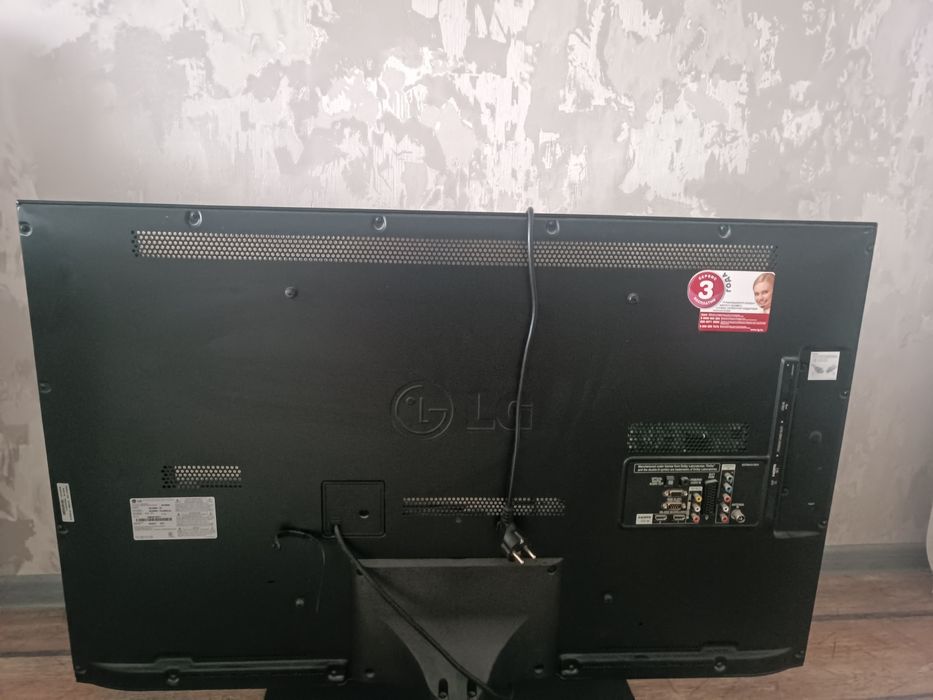 Продам телевизор