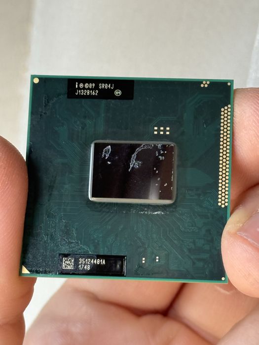 Procesor Intel Core i3 2370M 2.40GHz 3MB Cache Socket PGA988 Laptop