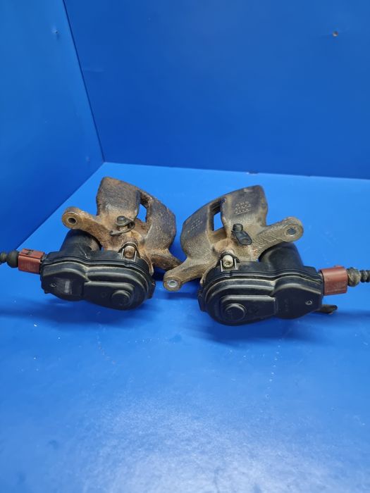 Etrier spate stanga dreapta audi a6 c7