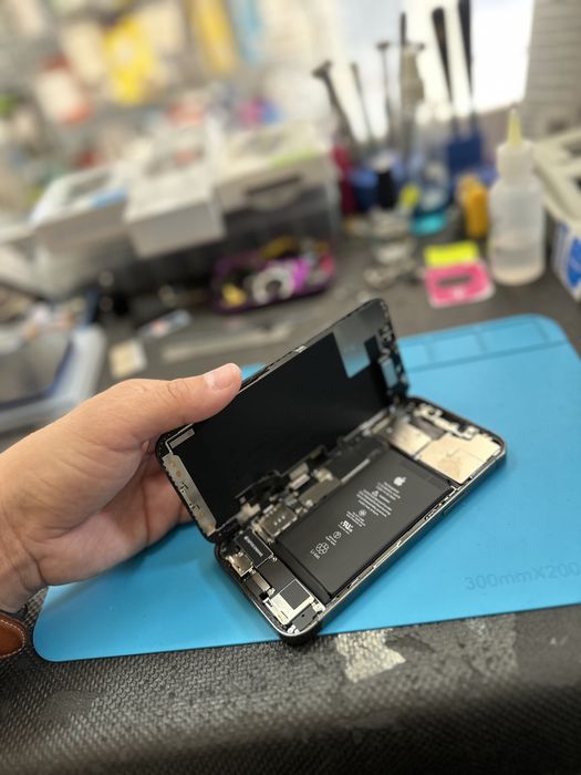 Service Gsm vindem / inlocuim piese Huawei honor oppo redmi iphone …