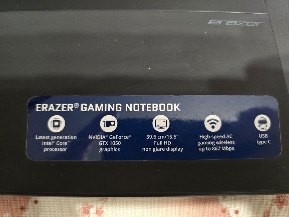 Геймърски лаптоп Medion Erazer