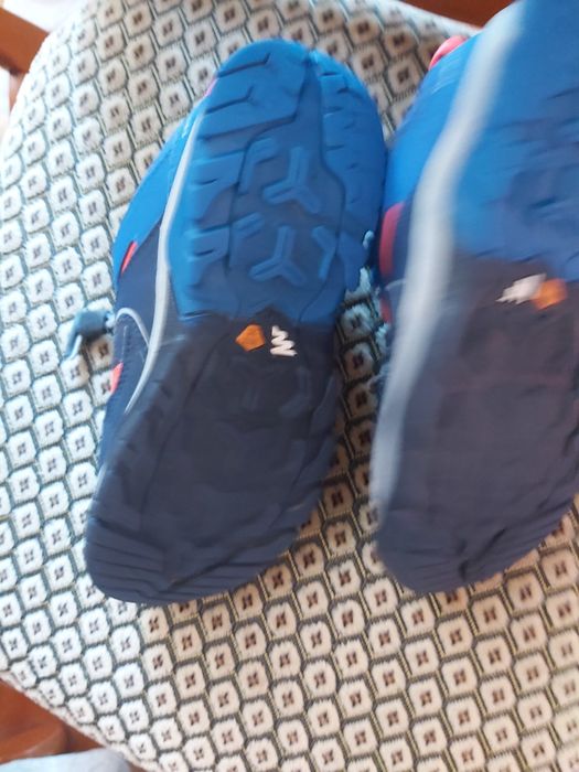 Adidași drumetii Quechua