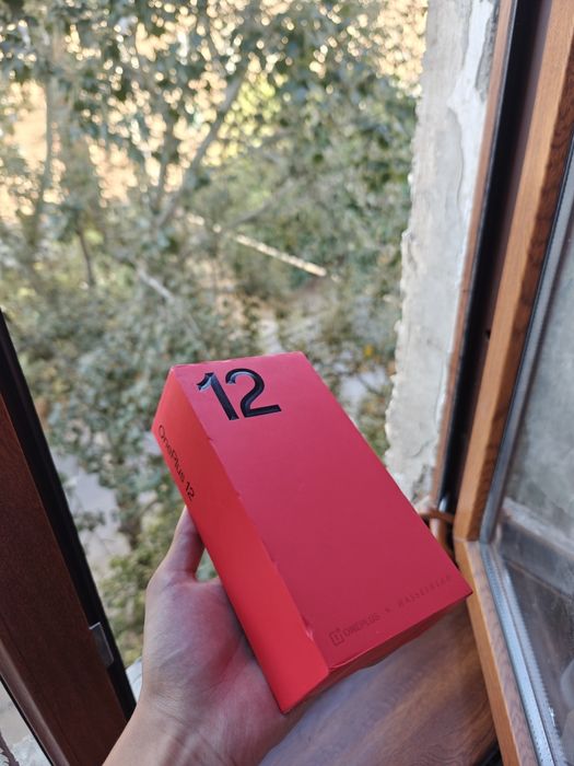 One plus 12 256gb