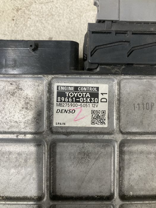 Компютър/Компютри за тойота авенсис/тoyota аvensis 2.0D4D 1AD 09-14г