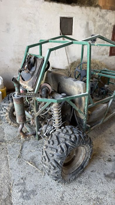 Vând buggy cu motor de tico