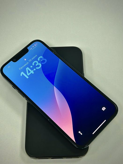 Продам iphone 13