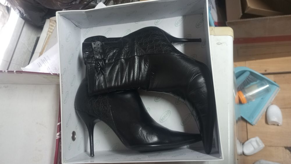 Осенние ботинки и осенние полусапожки