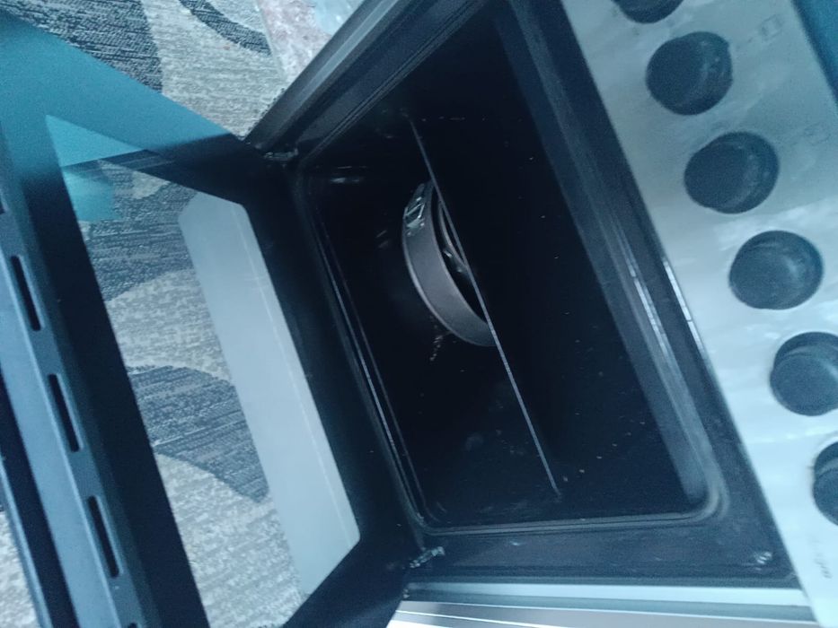 Газовая плита продам