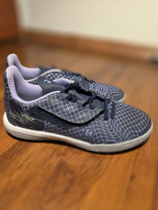 Adidasi copii pentru fotbal teren sintetic, marime 34