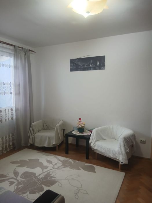 Vanzare apartament 2 camere in Ploiesti, zona Democratiei