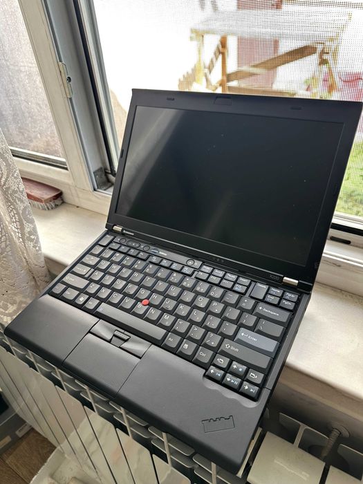 Lenovo Thinkpad X220 Core I5/120SSD/4GB
