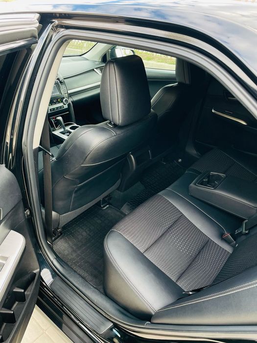 Химчистка автосалона.