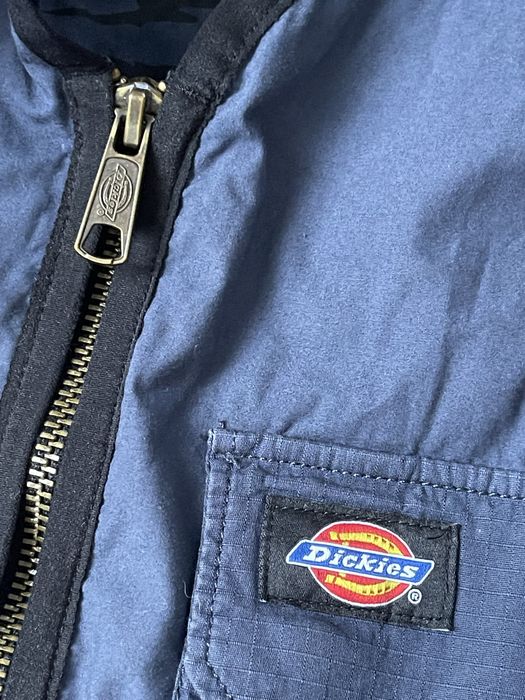 Dickies интересен елек