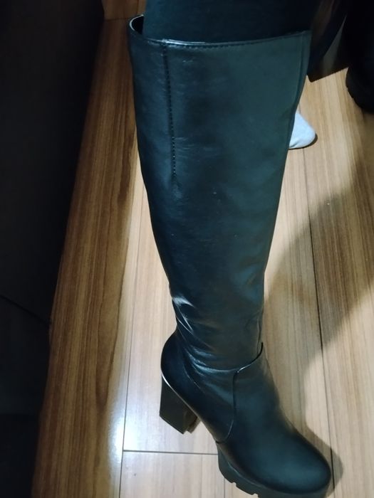 Сапоги кожаные новые .