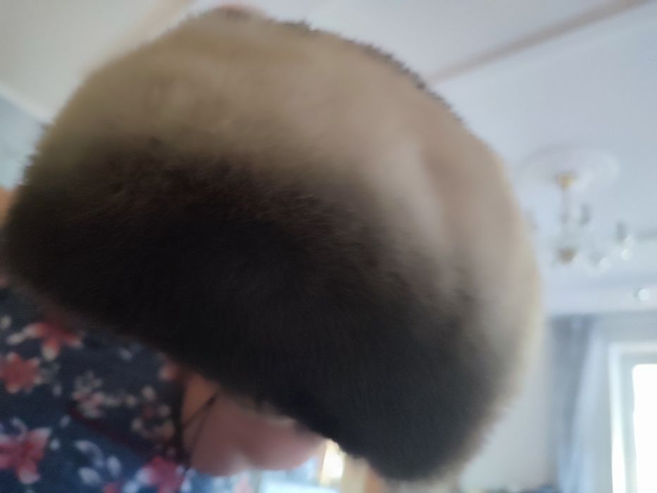 Продам 3 норковые шапки