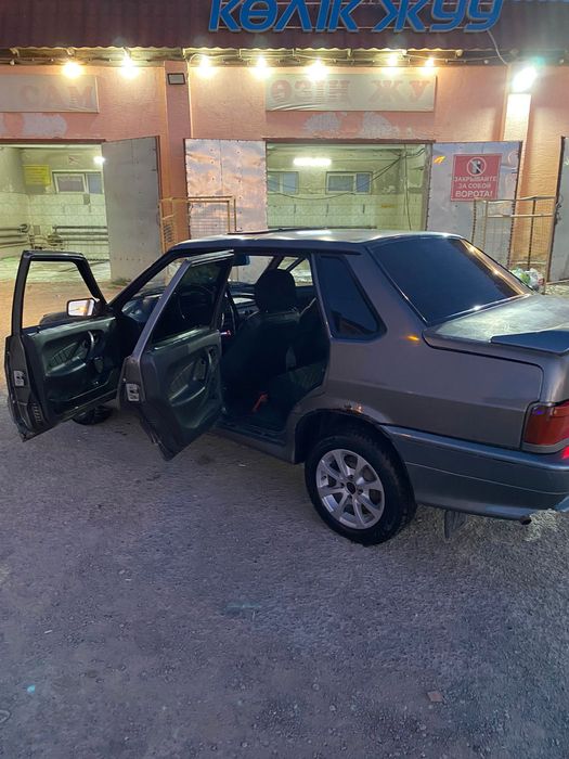 Машина сатылады  800 мын тенге