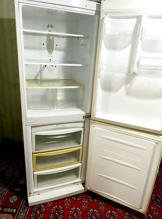 Продаётся холодильно в хорошем состоянии