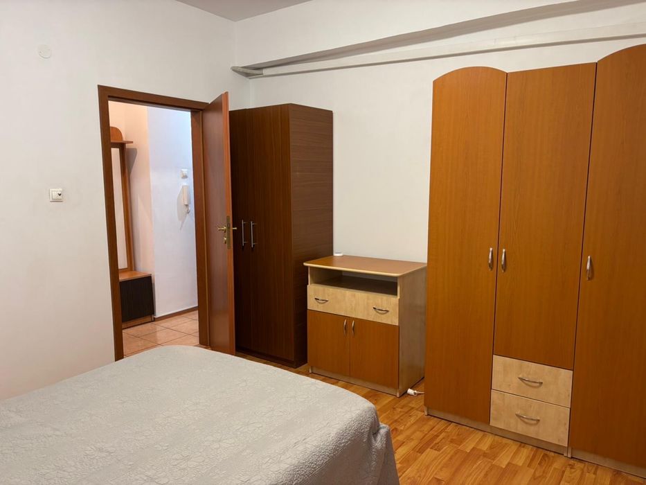 Inchiriez Apartament cu 2 camere
