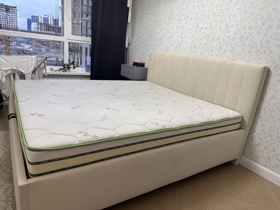 Кровать двухспальный