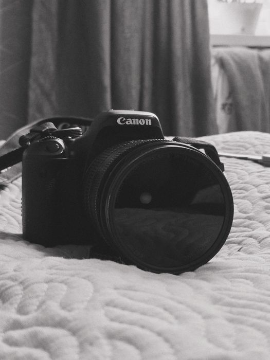 Фотоаппарат canon 600d