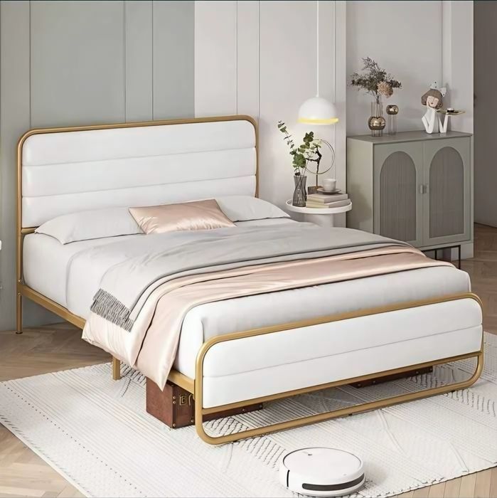 Кровать в стиле хайтек, Hitech uslubidagi krovat va matraslar sifatli