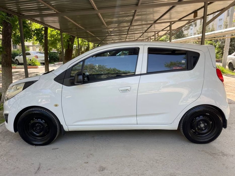 Srochna sotiladi 1.25 yili 19 150min 4pokolena gaz 4ta yumsho balon