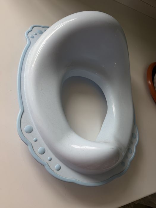 Молокоотсос и сидушка детская для унитаза