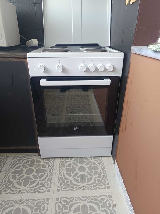Електрическа печка BEKO