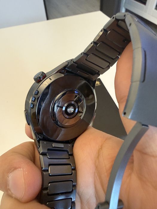 Huawei watch 4 pro Space Edition