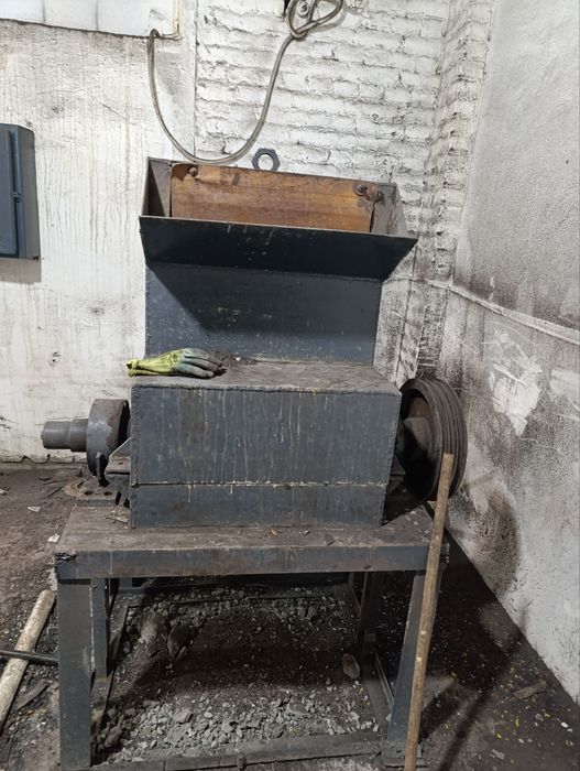 Драбилка для политилин.