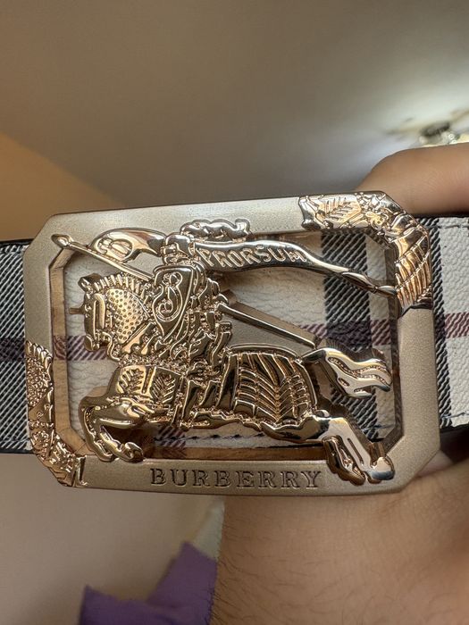 portofel si curea Burberry