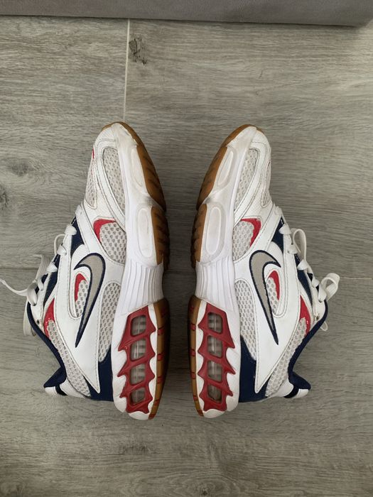 Дамски маратонки Nike