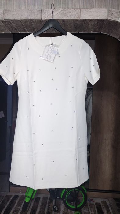 Платье коктейльное