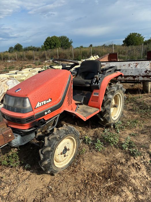 Продавам трактор Kubota A-13