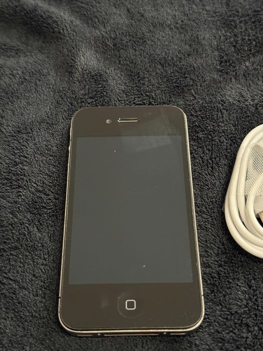 iPhone 4 Negru 16GB
