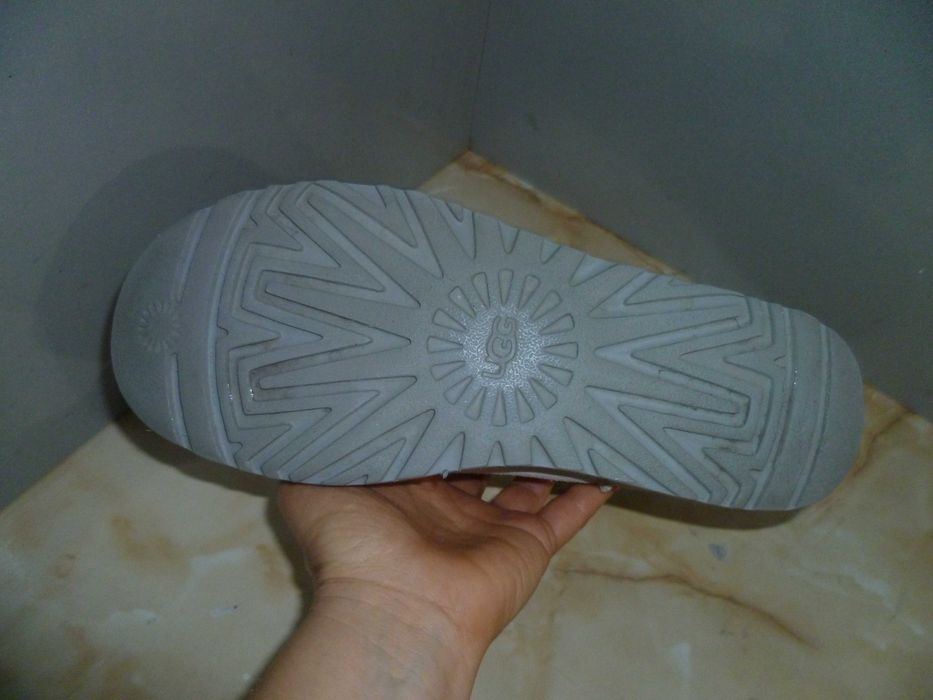 UGG оригинални ботуши №39